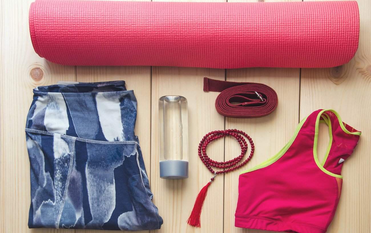 What to Wear to Hot Yoga: Tips for Not Dying