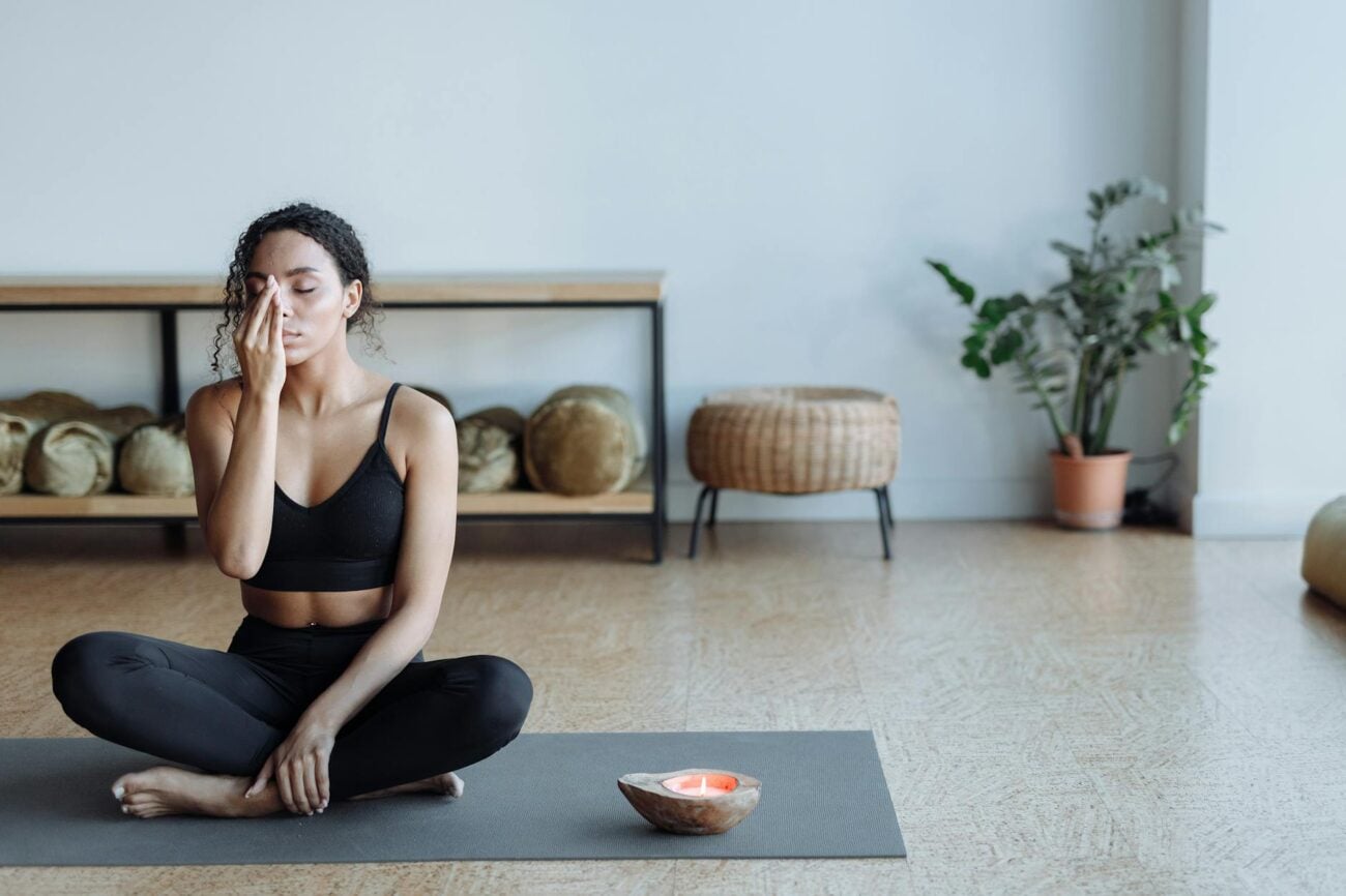 Pranayama for Anxiety: Nadi Shodhana and Bhramari Breathing Guide