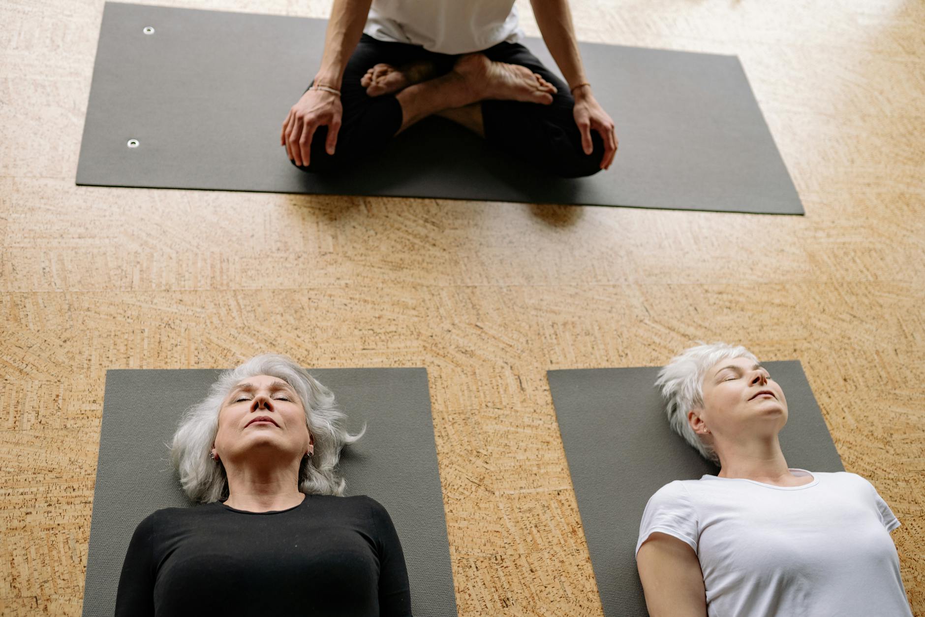 Yoga Boosts Brain Health in Alzheimer’s Prevention Study